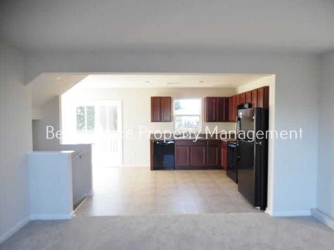 Building Photo - 404 Brookshade Way