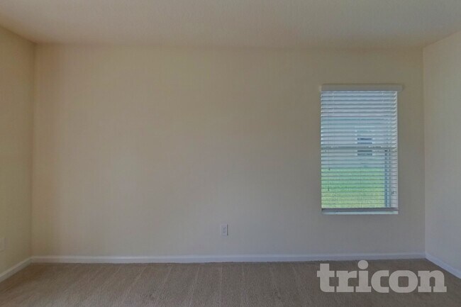 Foto del edificio - 3323 Canyon Falls Dr