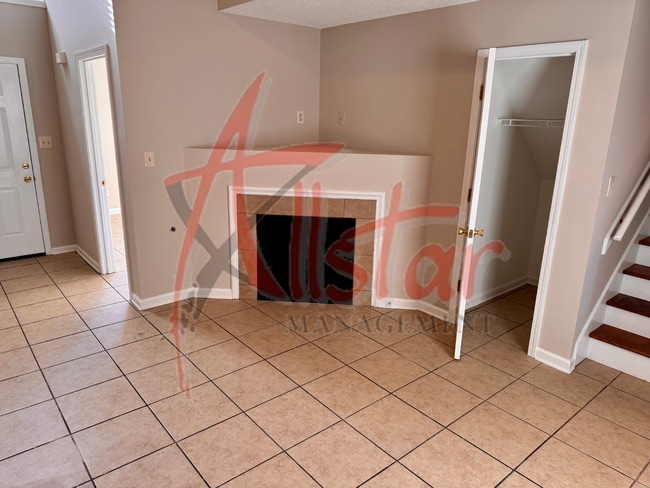 Building Photo - 7315 Madelyn Cove