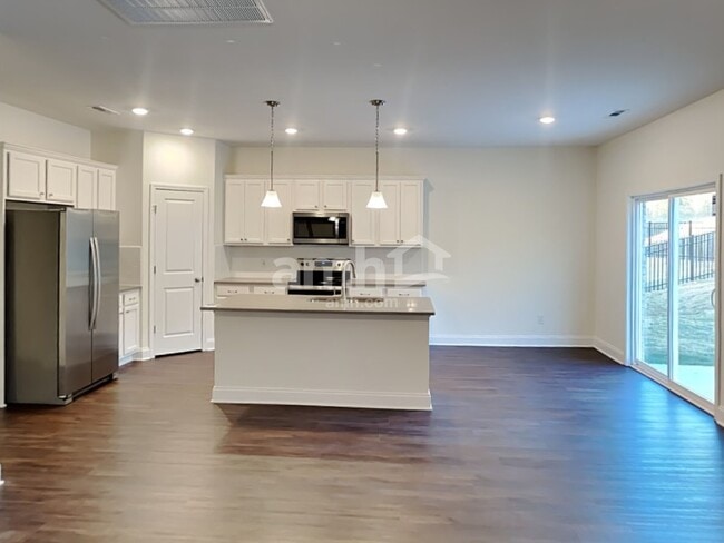 Foto del edificio - 114 Marin Dr