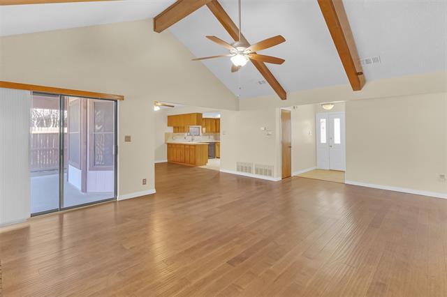 Building Photo - 6300 Aires Dr