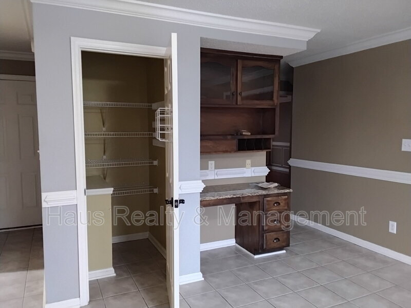 Foto del edificio - 3187 Quincy Ln