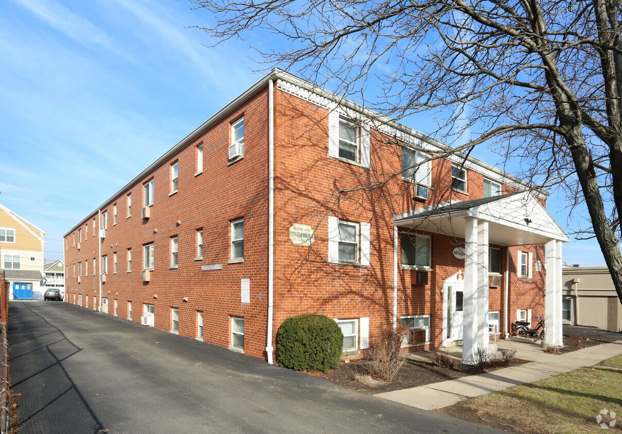 1400 King Avenue - 1400 King Ave