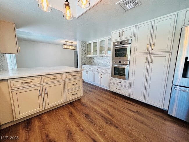 Foto del edificio - 5688 Maceta Ave