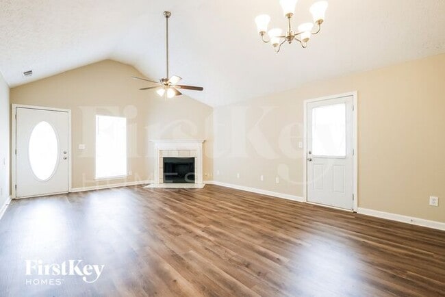 Foto del edificio - 5715 Hidden Brook Cir