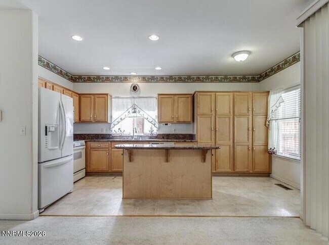 Building Photo - 7925 Zinfandel Dr