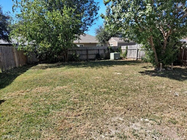 Building Photo - 3 br, 2.5 bath House - 5711 Deertail Creek