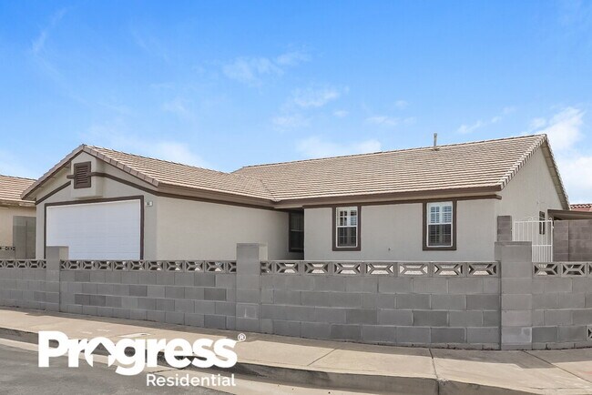 Building Photo - 360 Dooley Dr