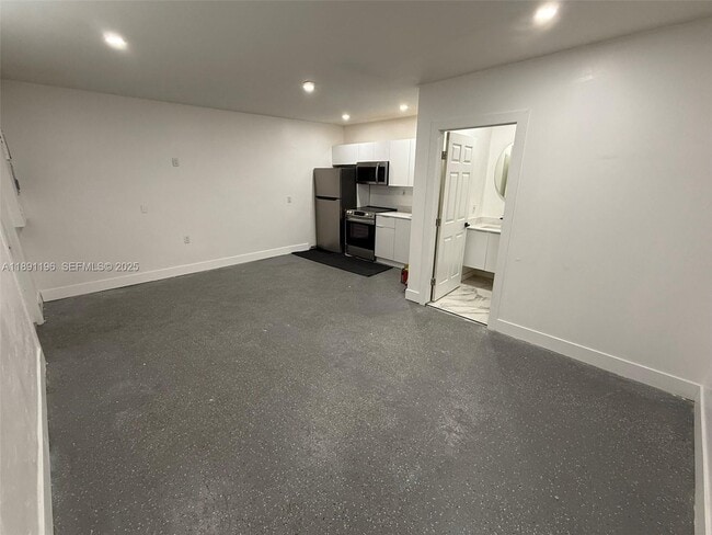 Building Photo - 4300 NW 3rd Ct