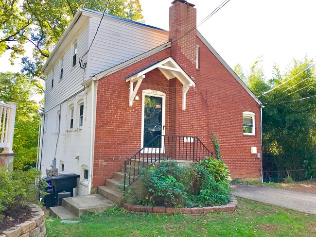 Building Photo - 3325 20th Rd North