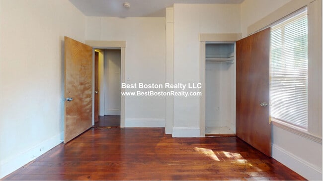 Foto del edificio - 124 Jefferson Ave