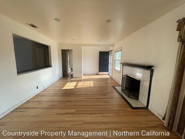 Foto del edificio - 2 br, 1 bath House - 513 Bermuda Way