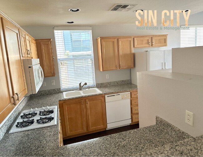 Foto del edificio - Indulge in Elegance in Your New Home