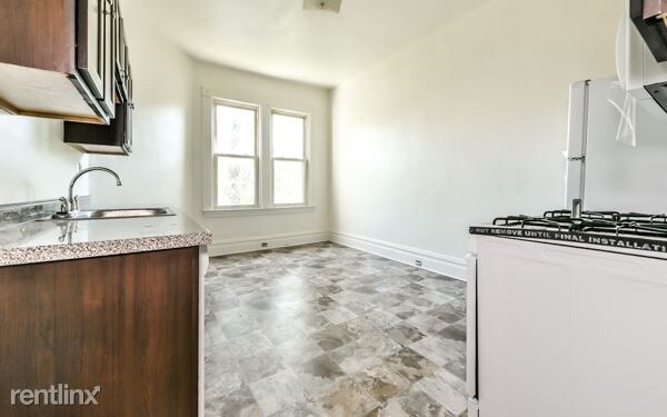 Foto del edificio - 145 Plymouth St