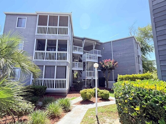 Foto del edificio - 10174 Beach Dr SW