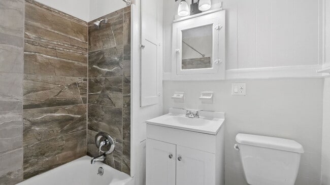 Foto del edificio - 2026 22nd St S