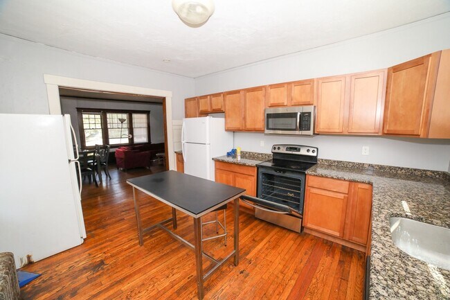 Photo - 504 Catherine St Apartment