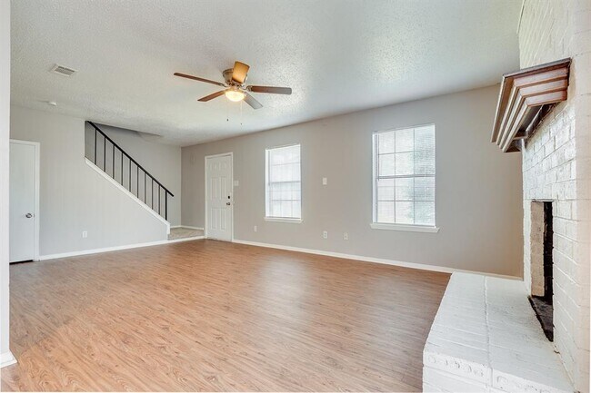 Foto del edificio - 3959 N Garland Ave