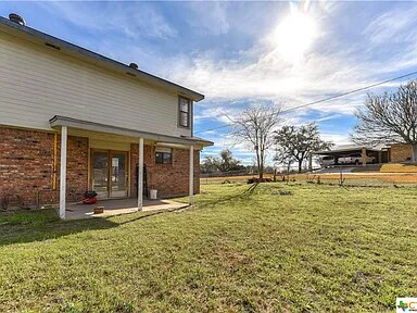 Building Photo - 3300 Lois Ln