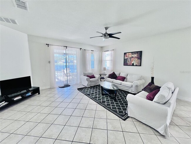 Foto del edificio - 4708 Ruby Red Ln
