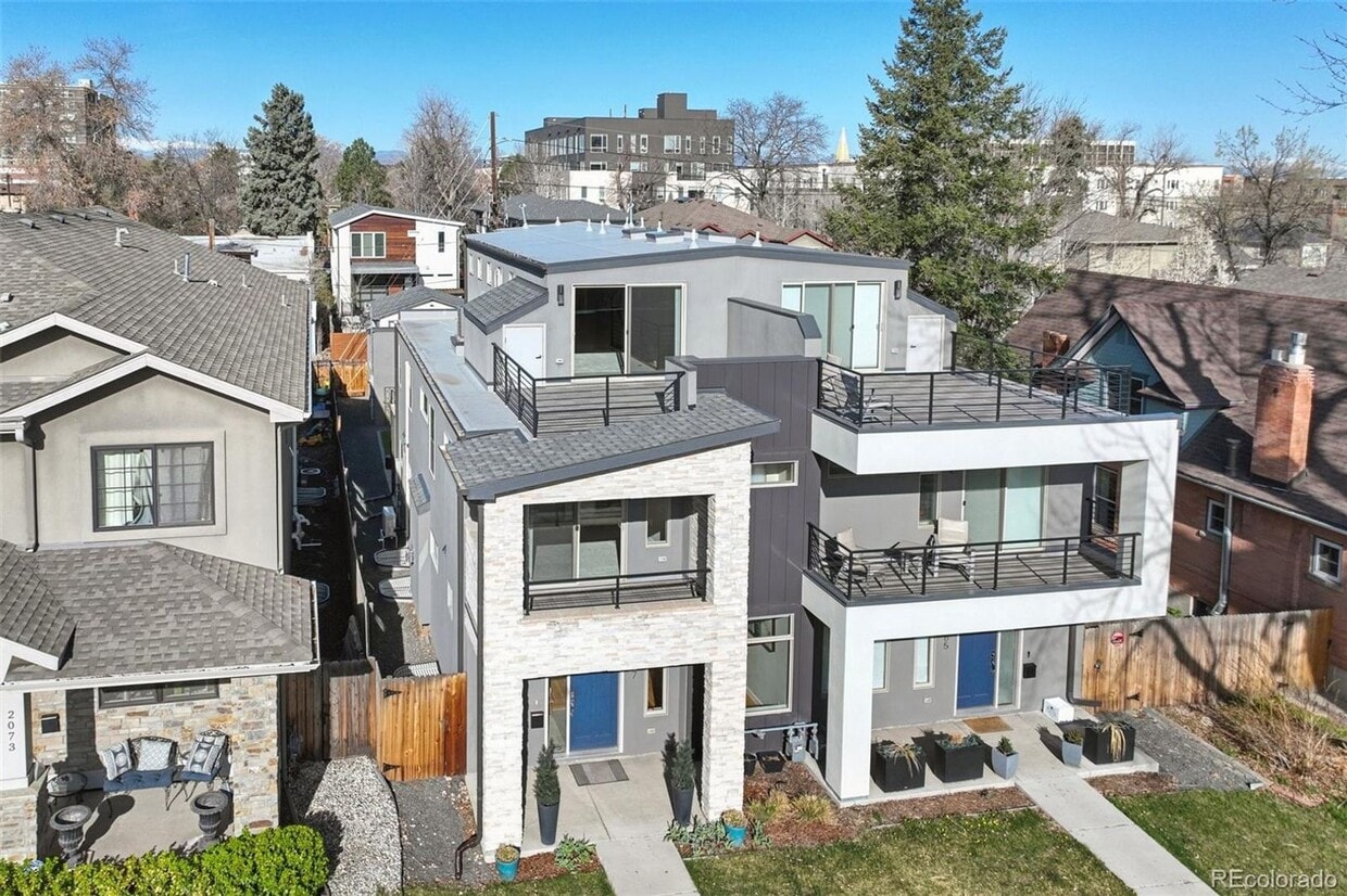 Foto principal - Rare University/Observatory Park 4 Plus Bed, 4.5 Bath Home