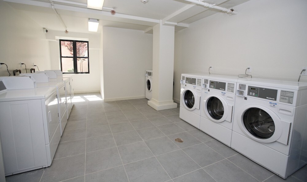 Foto del edificio - 3 E 115th St