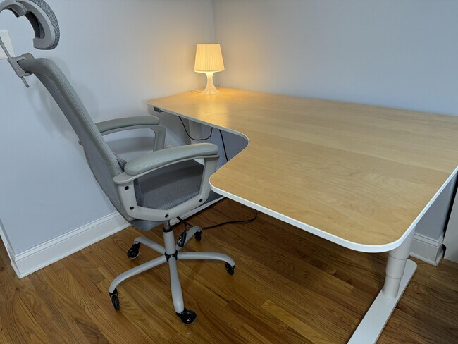 Photo - 40 Ferris Ave Townhome