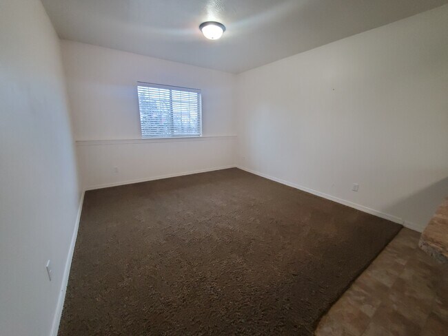 Building Photo - 3520 Red Cliff Blvd
