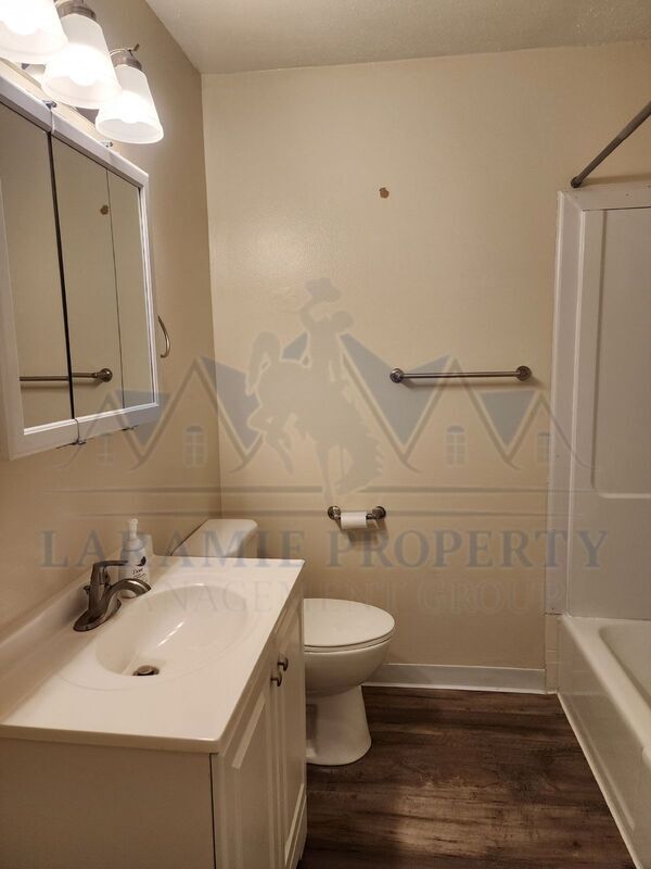 Foto del edificio - 2310 E Garfield St