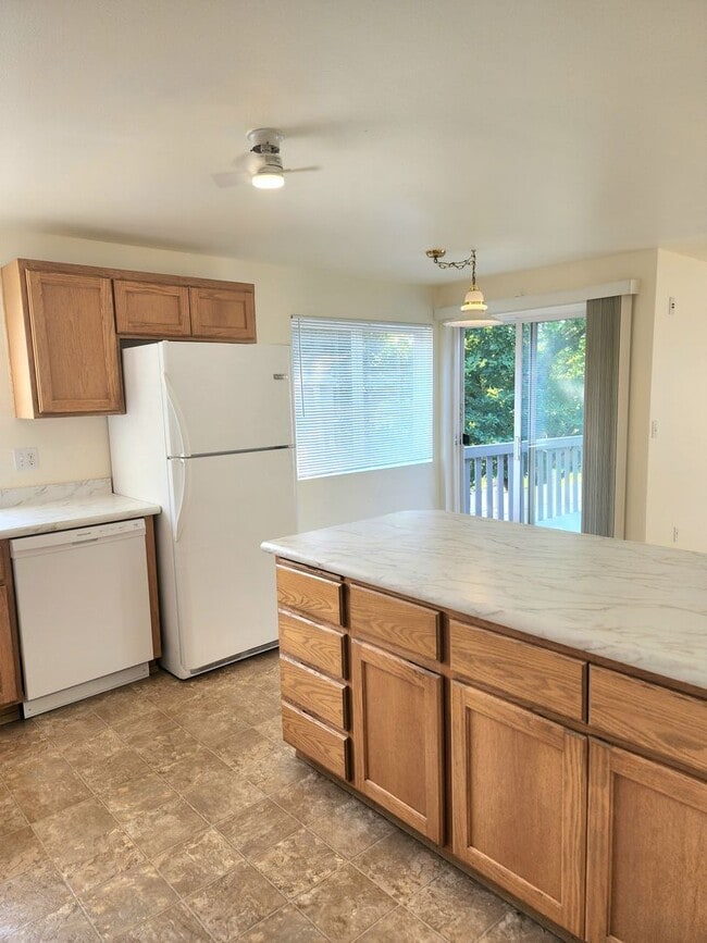 Building Photo - 2426 Callow Rd