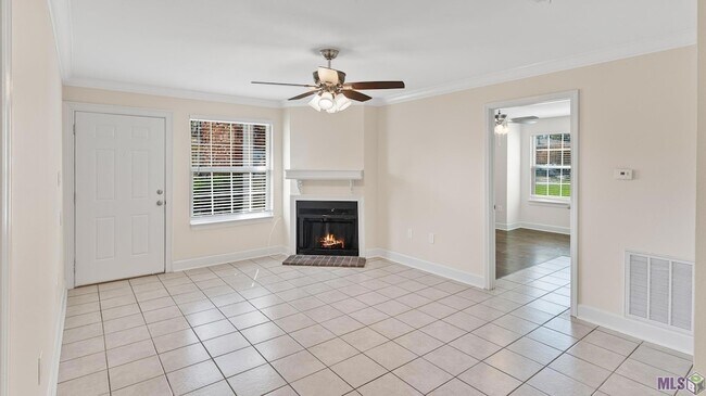 Foto del edificio - 1066 Manson Dr