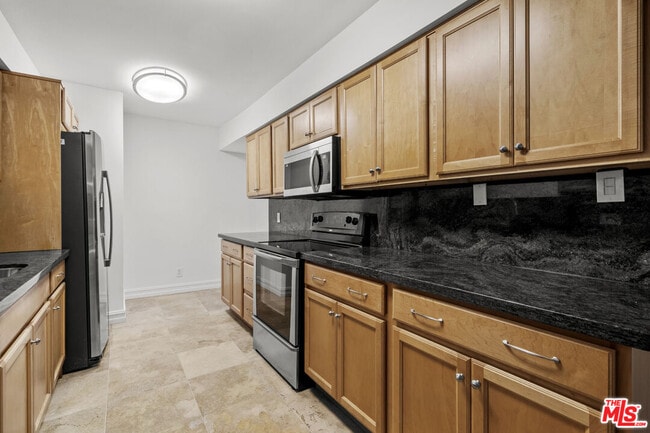 Foto del edificio - 262 N Crescent Dr