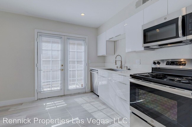 Building Photo - 448 Jefferson Blvd