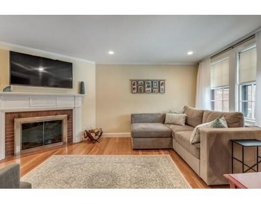 Foto del edificio - 247 Washington St