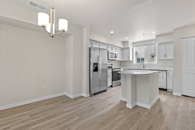Building Photo - The Townhomes at Pine Drive