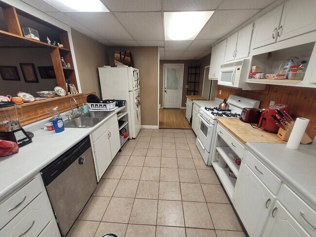 Foto del edificio - 25 Haskell Ave