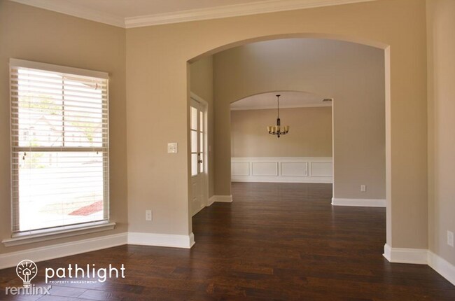 Foto del edificio - 5 br, 4 bath House - 1818 Great Shoals Cir...