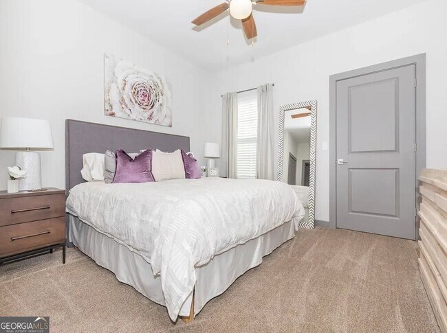 Foto del edificio - 2080 One White Oak Ln