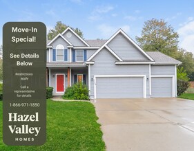 Building Photo - 9735 N Willow Ave