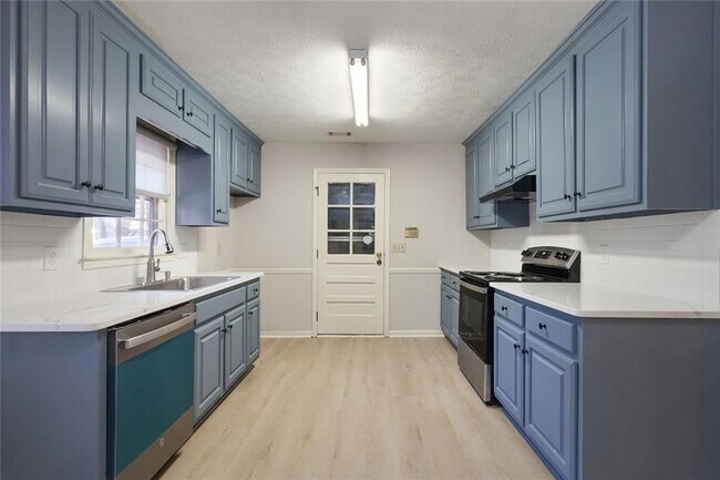 Foto del edificio - 390 Tidwell Rd