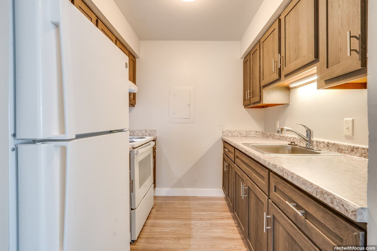 WATER'S EDGE APARTMENTS Apartments in Gillett, WI