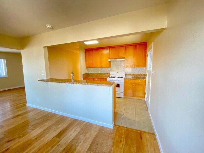 Building Photo - 909 North 4th Street, Unit 911