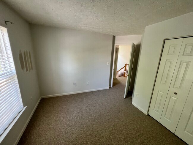 3rd bedroom - 152 Leeds Creek Cir