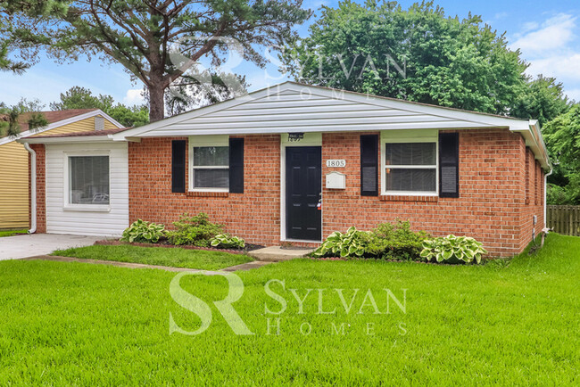 Building Photo - Charming 3BR 1.5BA Home