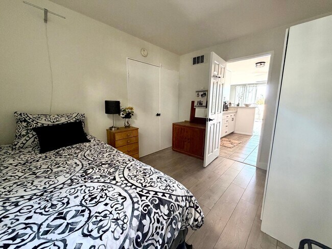 Foto del edificio - Furnished Malibu Condo Just Minutes from Pepperdine