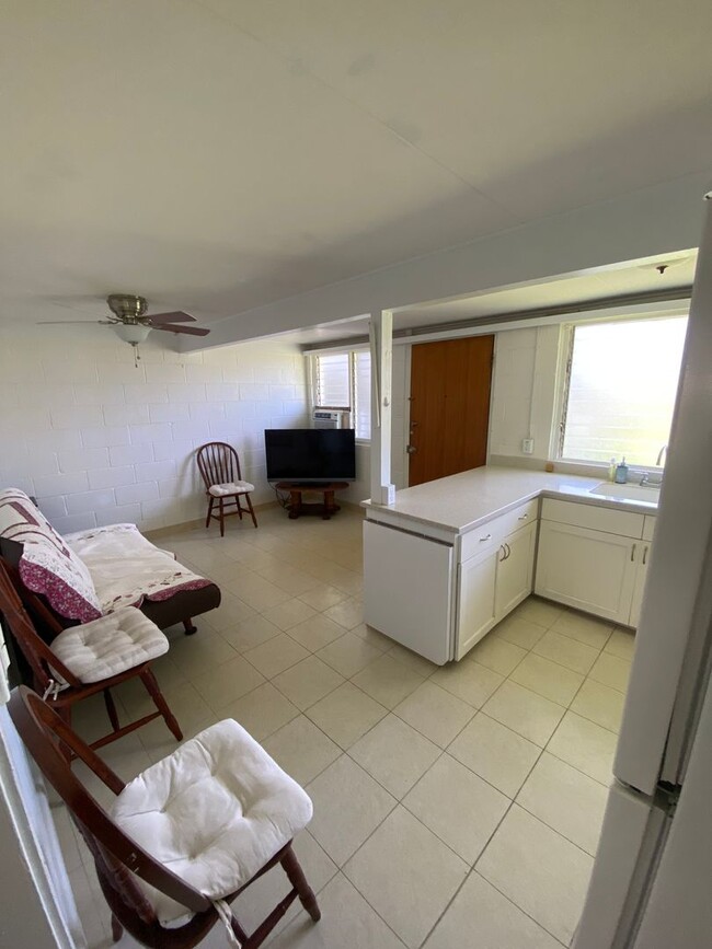 Foto del edificio - Spacious 4 bedroom 2 bath house.