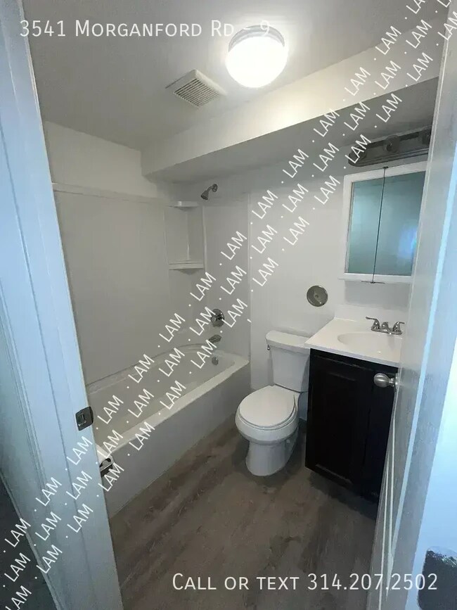 Foto del edificio - 3541 Morganford Rd-9