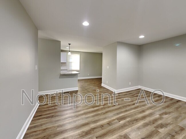 Foto del edificio - 431 Belgarde Pl SE