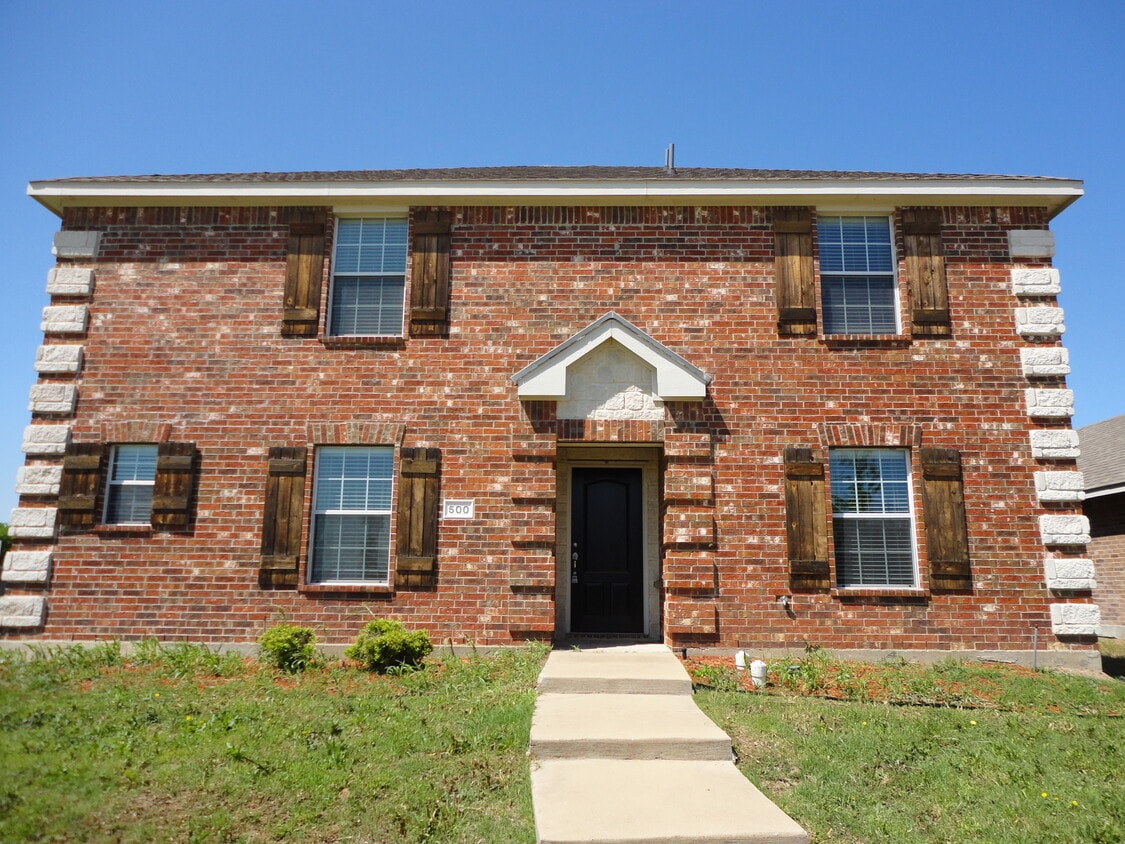 500 Cypress Court House Rental in Red Oak, TX
