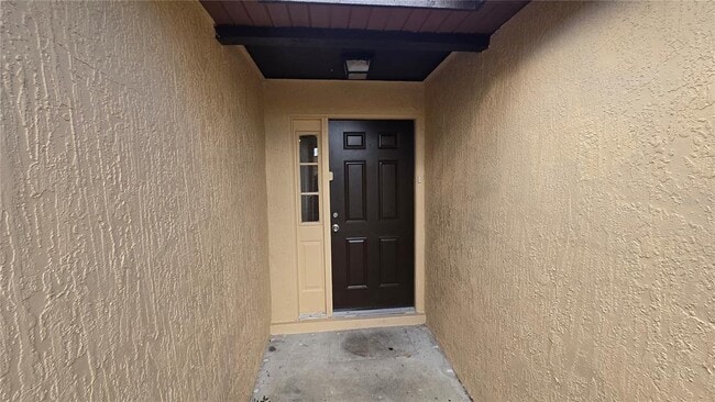 Building Photo - 4854 Kingston Cir